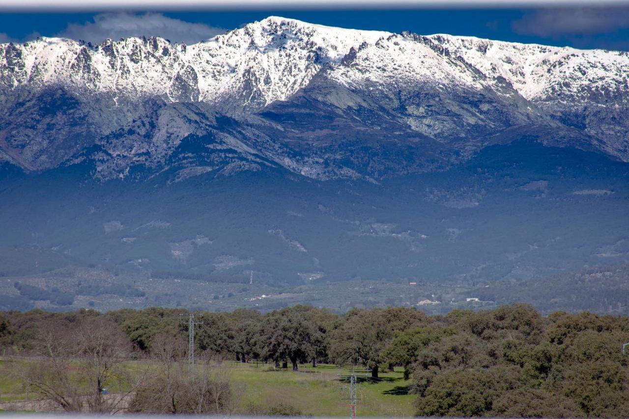 Estrellas De Gredos Arenas de San Pedro Exterior foto